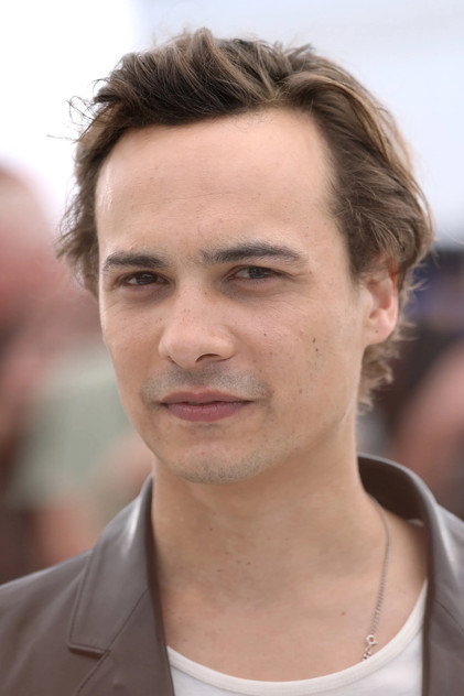 Frank Dillane oyuncu görseli