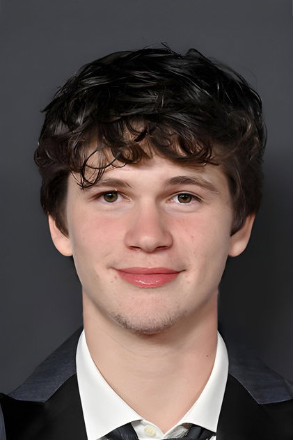 Gabriel Bateman oyuncu görseli