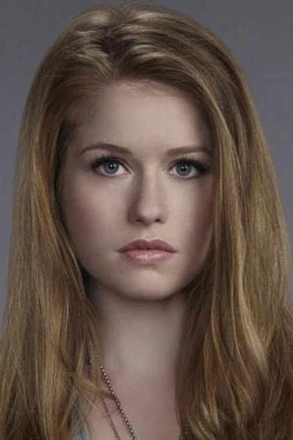 Genevieve Angelson oyuncu görseli
