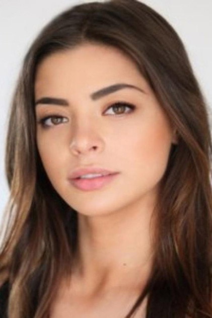 Gia Mantegna oyuncu görseli