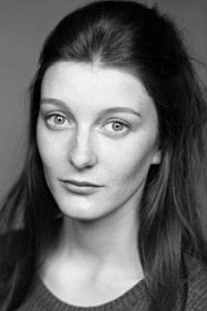 Grace Molony oyuncu görseli