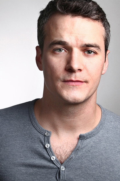 Greg Winter oyuncu görseli