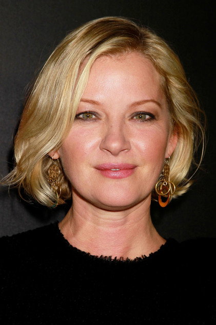 Gretchen Mol oyuncu görseli