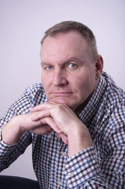 Guy Robbins oyuncu görseli