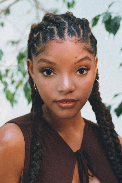 Halle Bailey oyuncu görseli