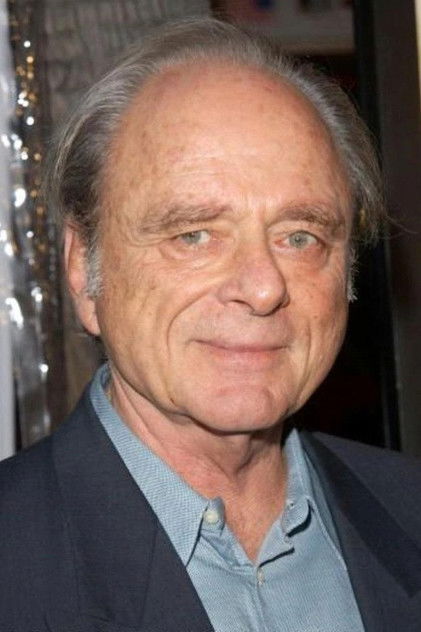 Harris Yulin oyuncu görseli