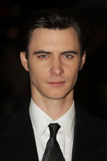 Harry Lloyd oyuncu görseli