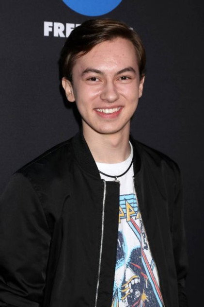 Hayden Byerly oyuncu görseli