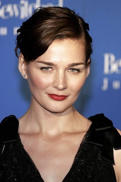 Heather Burns oyuncu görseli
