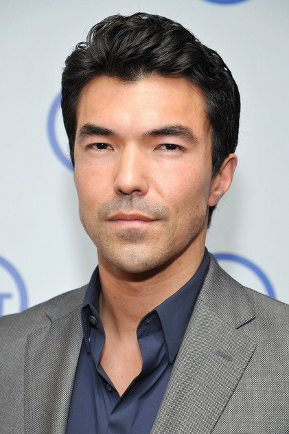 Ian Anthony Dale oyuncu görseli
