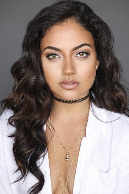 Inanna Sarkis oyuncu görseli