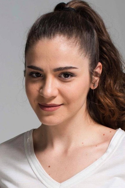 Irmak Örnek oyuncu görseli