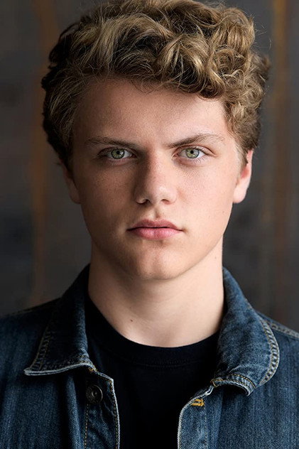 Jake Brennan oyuncu görseli