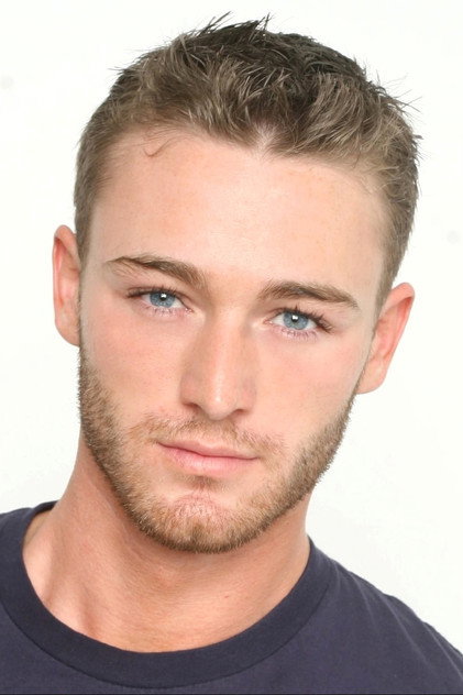 Jake McLaughlin oyuncu görseli