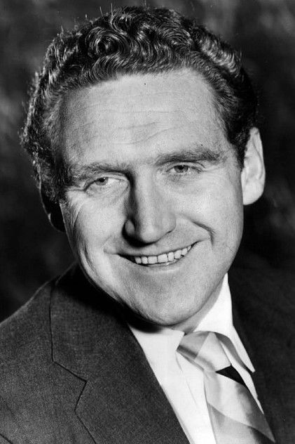 James Whitmore oyuncu görseli