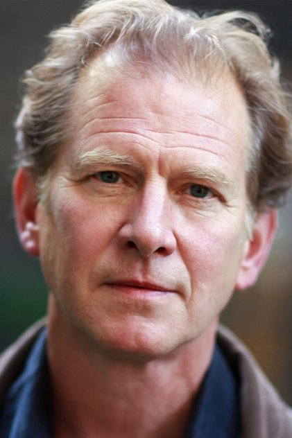 James Wilby oyuncu görseli