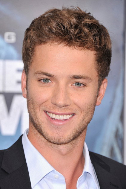 Jeremy Sumpter oyuncu görseli