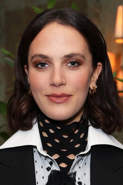 Jessica Brown Findlay oyuncu görseli