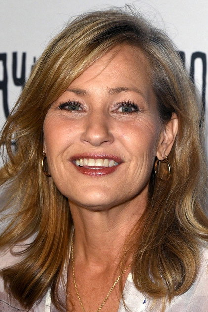 Joey Lauren Adams oyuncu görseli