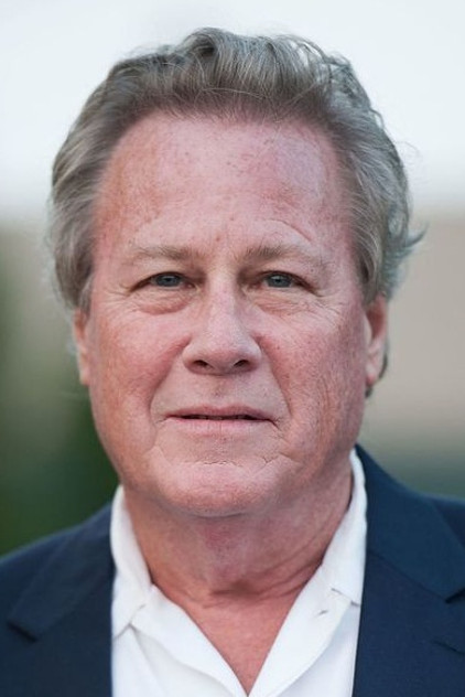 John Heard oyuncu görseli