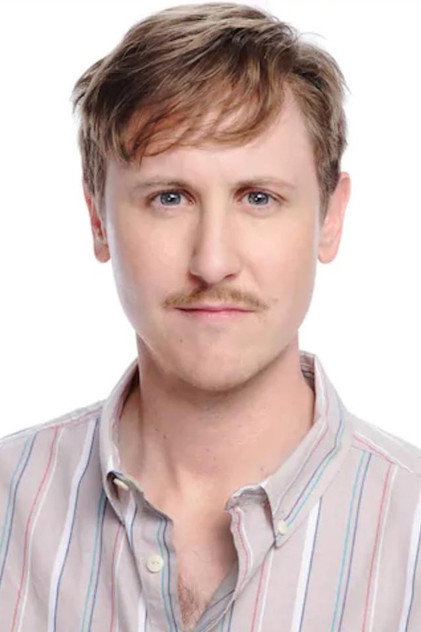 Johnny Pemberton oyuncu görseli