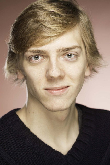 Joshua James oyuncu görseli