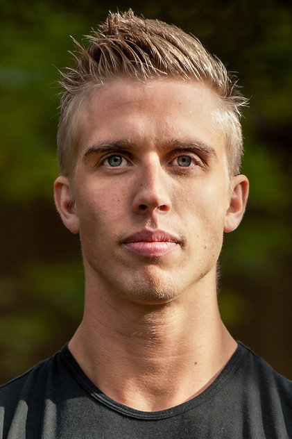 Justin Howell oyuncu görseli