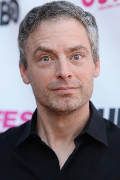 Justin Kirk oyuncu görseli