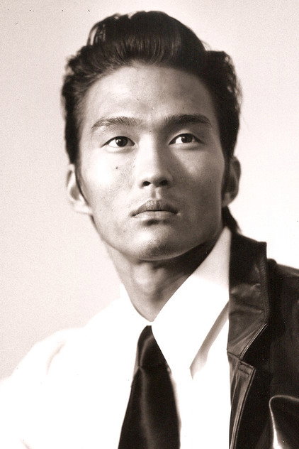 Karl Yune oyuncu görseli