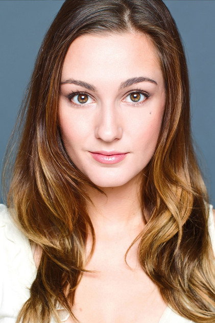 Katherine Barrell oyuncu görseli