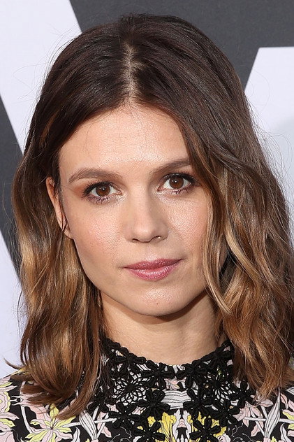 Katja Herbers oyuncu görseli