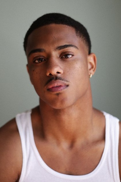 Keith Powers oyuncu görseli
