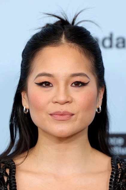 Kelly Marie Tran oyuncu görseli