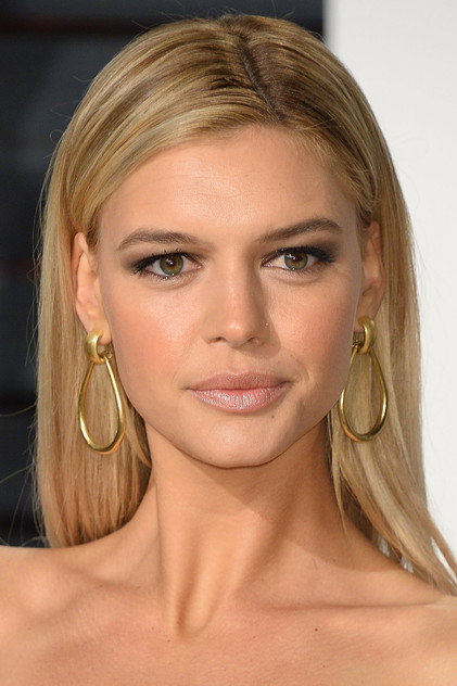 Kelly Rohrbach Walton oyuncu görseli
