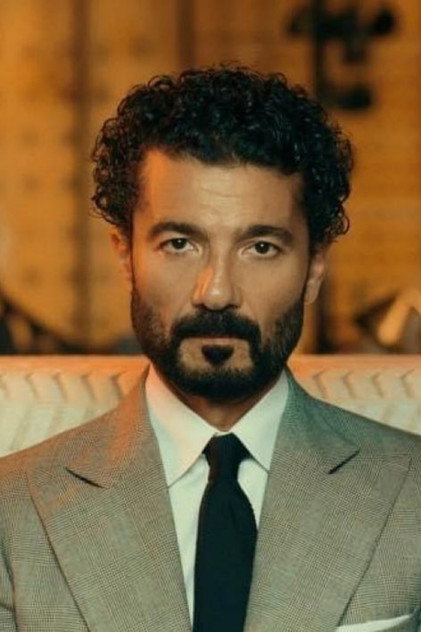Khaled El Nabawy oyuncu görseli