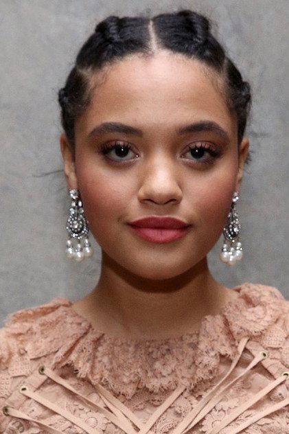 Kiersey Clemons oyuncu görseli