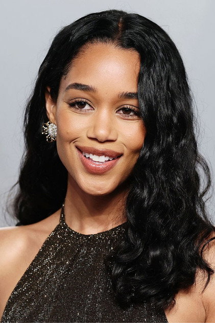 Laura Harrier oyuncu görseli