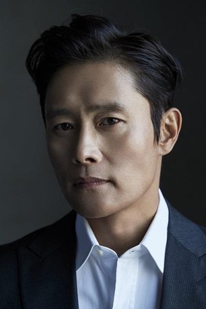 Lee Byung-hun oyuncu görseli