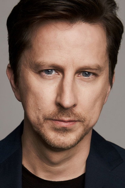 Lee Ingleby oyuncu görseli