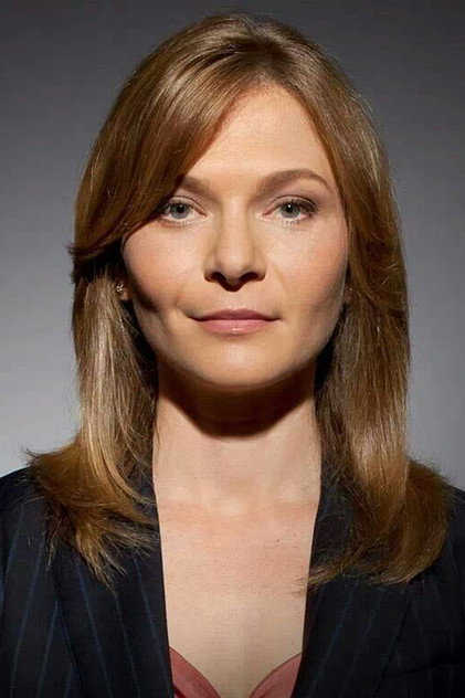 Leeanna Walsman oyuncu görseli