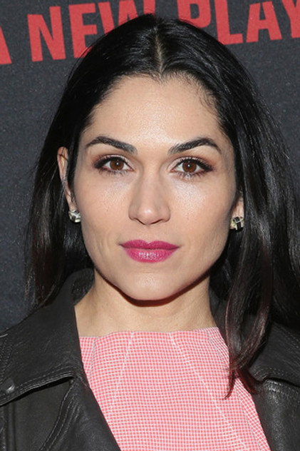 Lela Loren oyuncu görseli