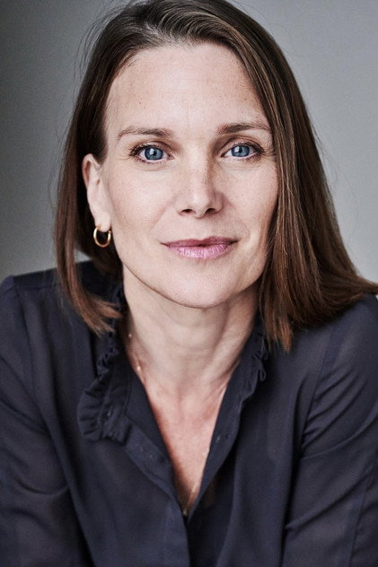 Liz White oyuncu görseli