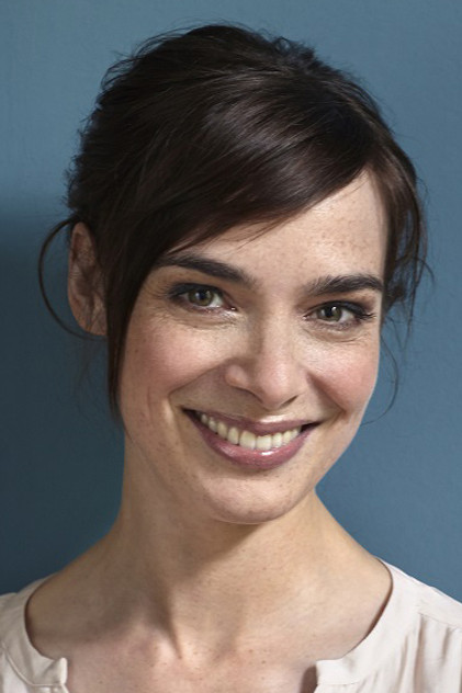 Maja Schöne oyuncu görseli