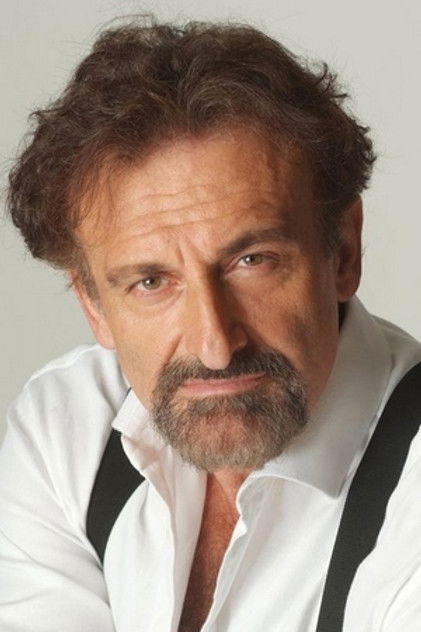 Massimo Venturiello oyuncu görseli