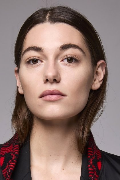 Mathilde Ollivier oyuncu görseli