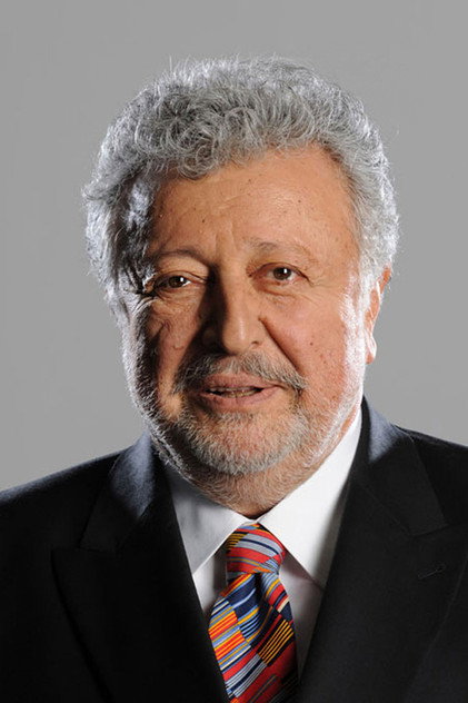 Metin Akpınar oyuncu görseli