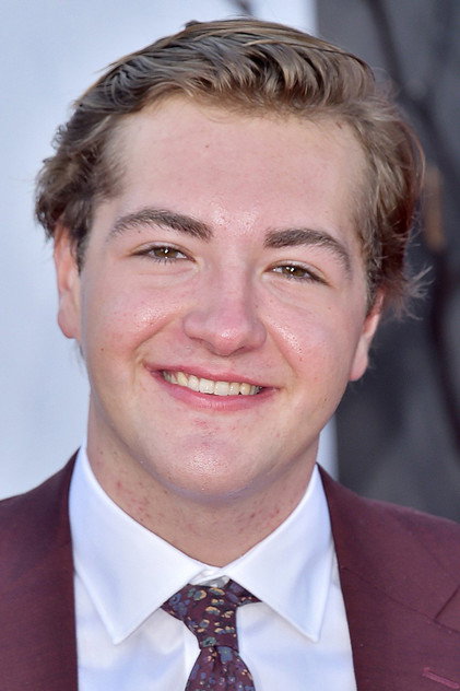 Michael Gandolfini oyuncu görseli
