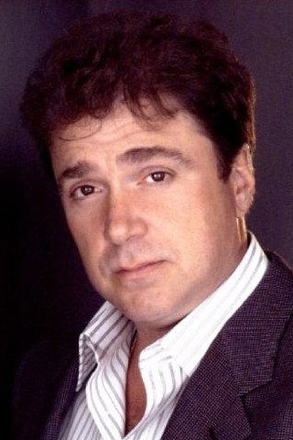 Michael Rispoli oyuncu görseli
