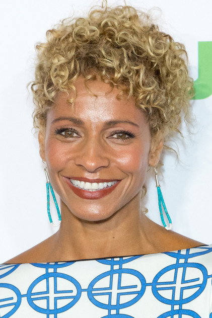 Michelle Hurd oyuncu görseli