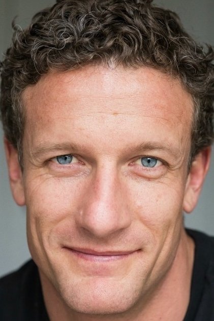 Mike Edward oyuncu görseli